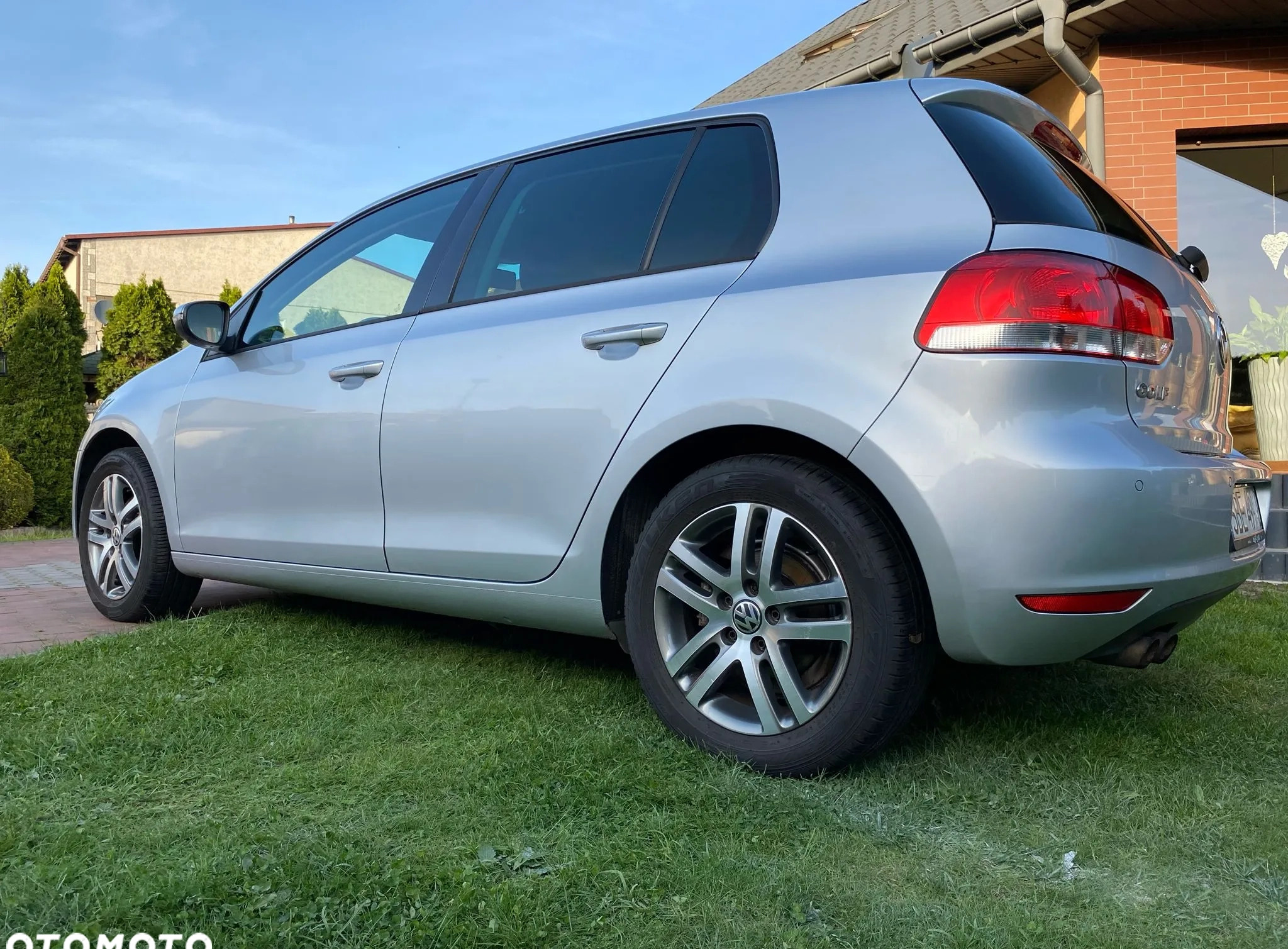 Volkswagen Golf cena 23000 przebieg: 186800, rok produkcji 2010 z Będzin małe 106